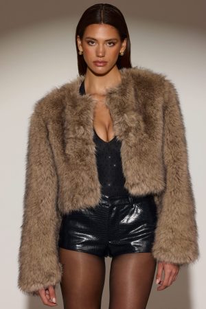 Cropped Faux-Fur Jacket in Light Brown